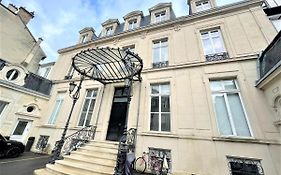 Aux Clefs Des Sacres - Dans Un Hotel Particulier Situe Rue Du Marc - Reims - Hyper Centre Forum Mairie Boulingrin